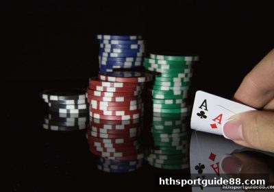 华体会体育深度解析：德州扑克防守进阶，关键策略助你赢在现金棋牌